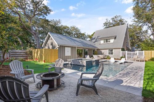 East Beach House | Tabbystone Cottage - 4323 Fourteenth Street
