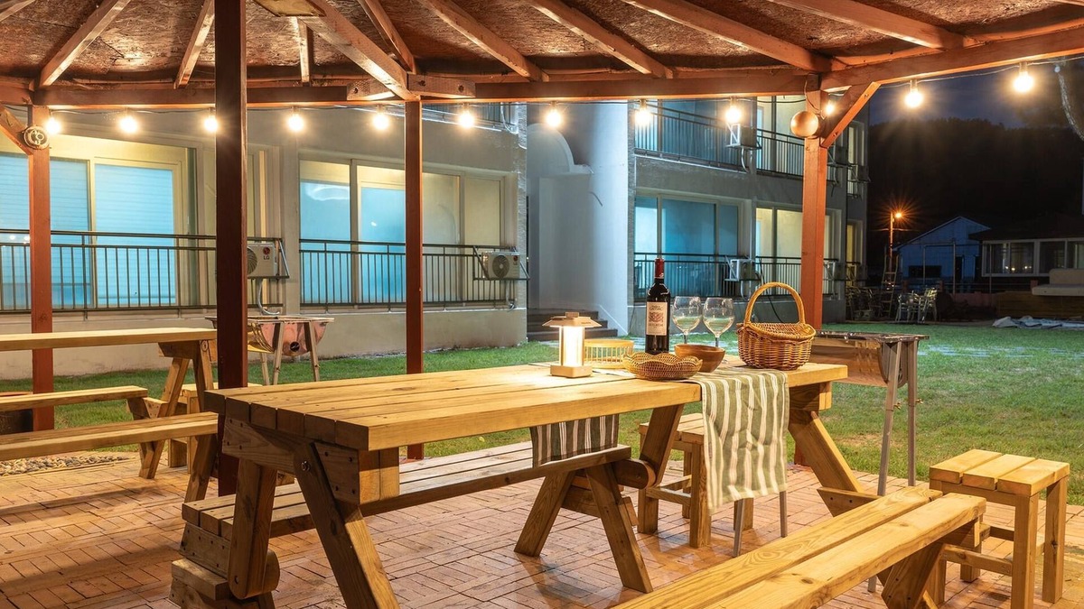 Kujanggul House | Taean Yeonpo Haibada Pension