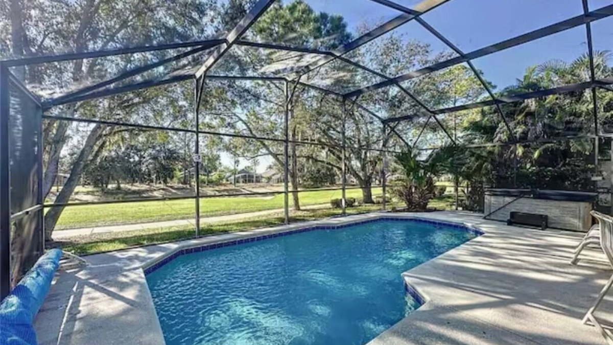 Haines City House | TAG Tranquility Vacation Home In Haines City, FL - Southern Dunes
