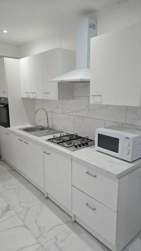Charleroi Apartment | TAHIRI House 64 F1