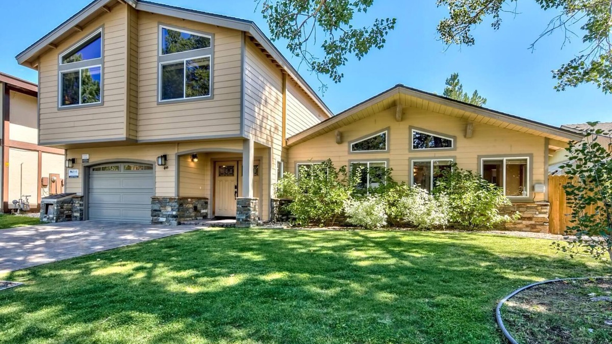 Tahoe Keys House | Tahoe Keys Traditions - Hot Tub, BBQ, Pet Friendly