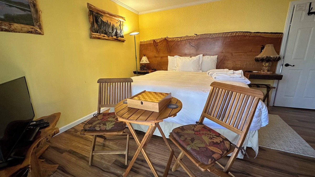 Carnelian Woods Bed & Breakfast | TaHome: Cozy, Private 2BR Hotel-Style Suite Nestled in Nature next to Lake Tahoe