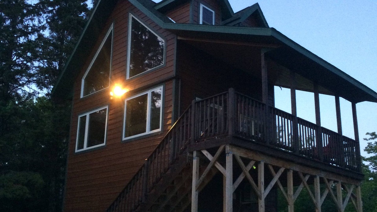 Brule Cabin | Taj Matall in the pines