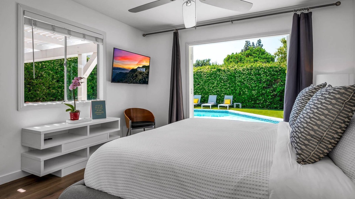 Van Nuys House | Take a Dip in Our Pool Oasis + Dog Ok