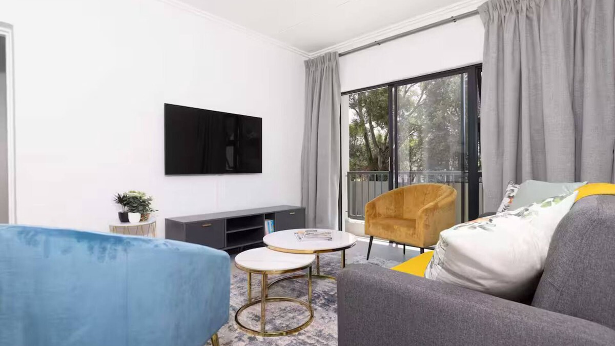 Greater Johannesburg Metropolitan Area Condo | Tali La in - 2Bed - 2Bath Fourways-Sandtonnn