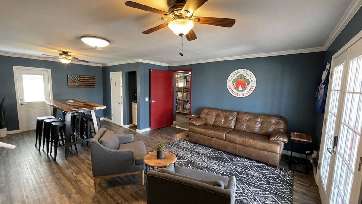 Middle Valley Cabin | Talkin Tackle Outfitter and Lodge
