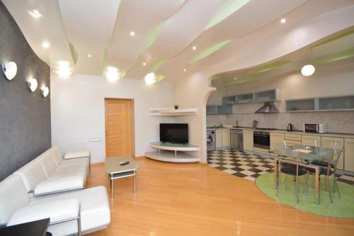 Kentron Apartment | Tamanyan street, 2 bedrooms New eurorenovated, Beautiful apartment KS344