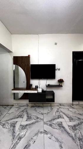 Igbobi Apartment | Tami's Apartment 2
