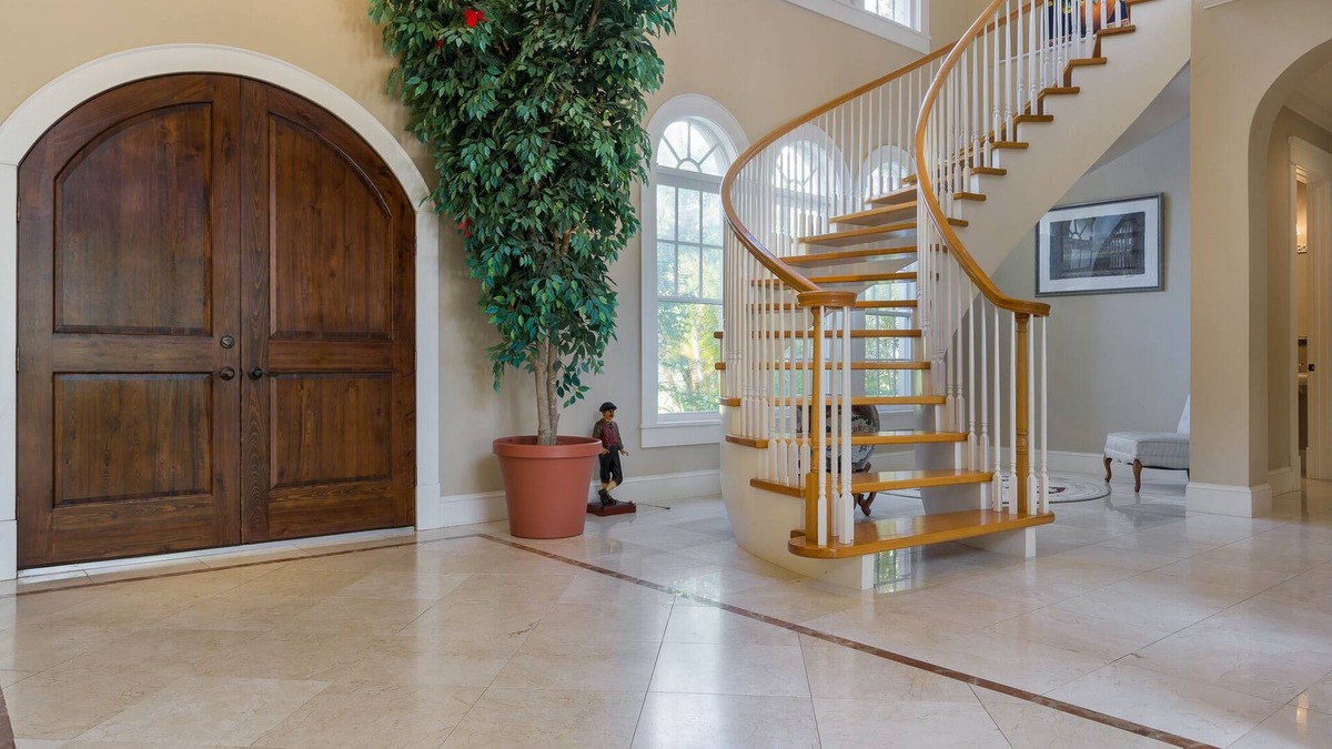 Odessa House | TAMPA LUXURY WATERFRONT MANSION W/POOL & JACUZZI 6 BEDROOM 6 BATH 8000 SQ FT