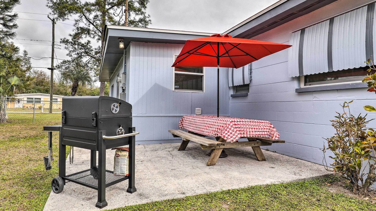 Orient Park House | Tampa Vacation Rental Near Busch Gardens!