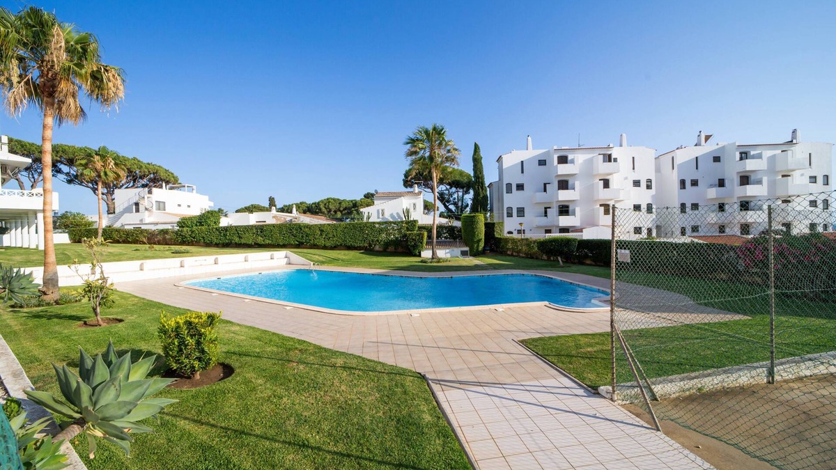 Olhos D'Agua Apartment | Tangerine Apartment by HelloVacations