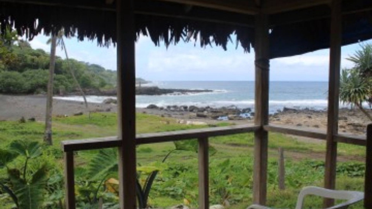 Bethel House | Tanna Ikamir Bungalows and Accomodations