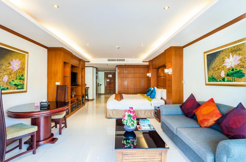 Pratumnak Hill Hotel | Tara Court Hotel