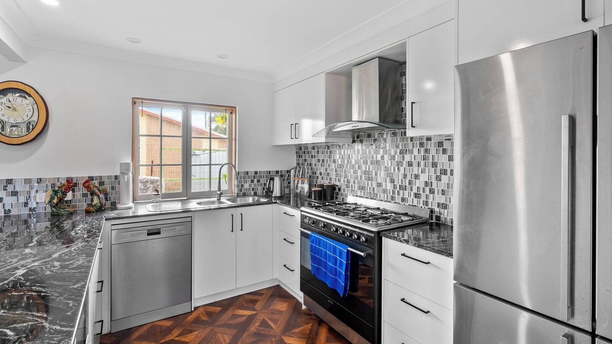 Cleveland House | Tarcutta Sunrise