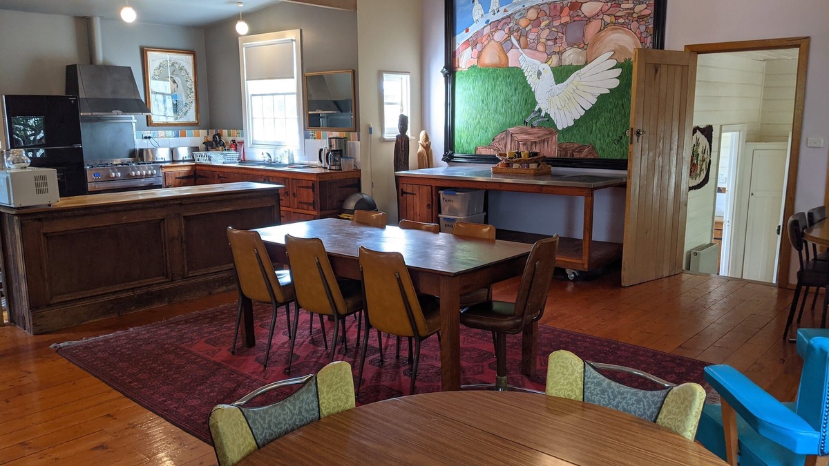 Daylesford House | Tasma House Daylesford Family/Groups - up to 16