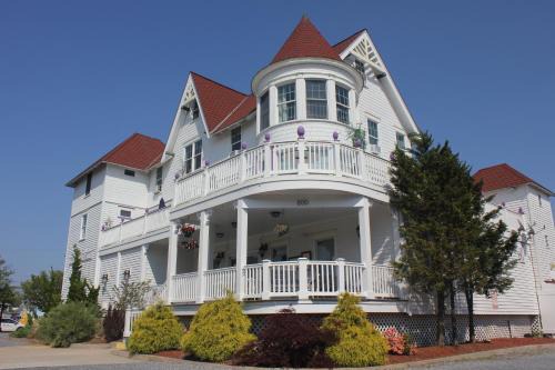 Somers Point Hotel | Tavern on the Bay Hotel - Meyer Lansky Suite