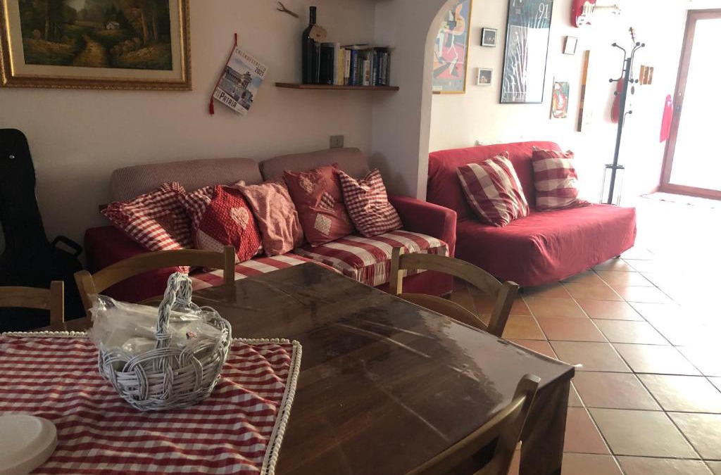 Carbonia Apartment | Tavernetta accogliente