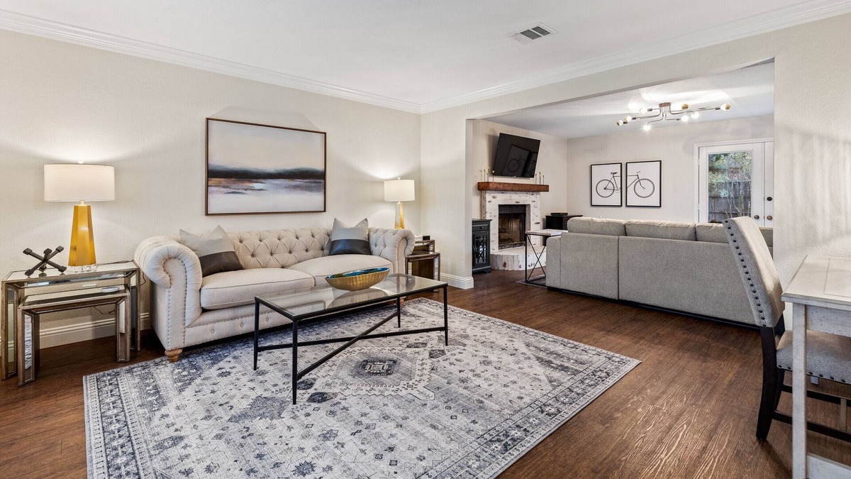 Grapevine House | TCH - 5BR/2.5BA Home in Grapevine - D