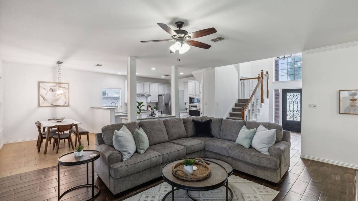 Keller House | TCH - Comfortable 4bd/3.5ba home in Keller w/Off.