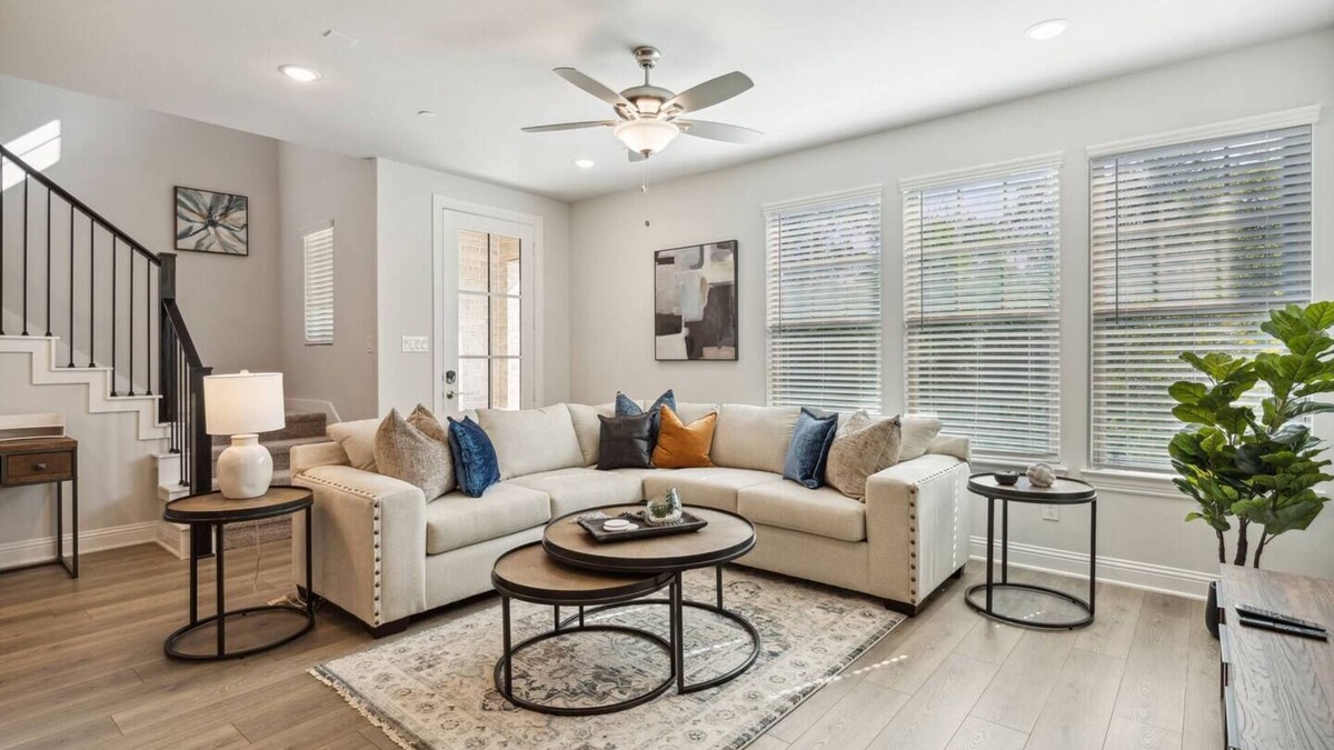 Allen House | TCH - Cozy 3bd/2.5ba home in Allen with Workspace