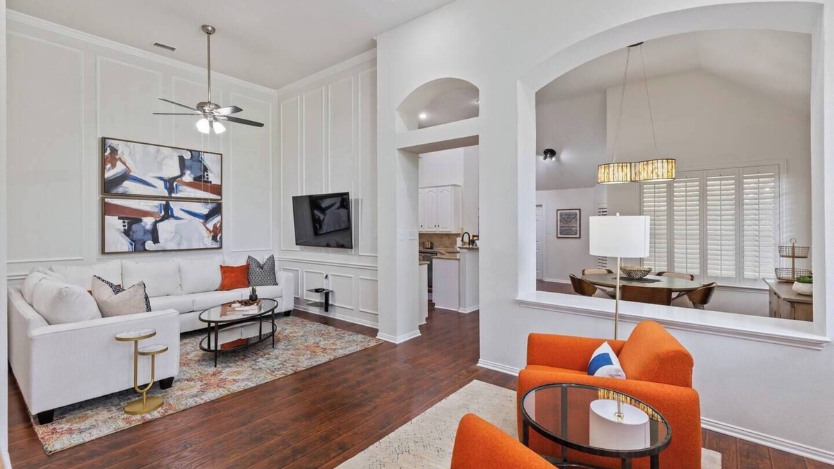 Valley Ranch House | TCH - Spacious 3bd/2ba in Irving with Workspace