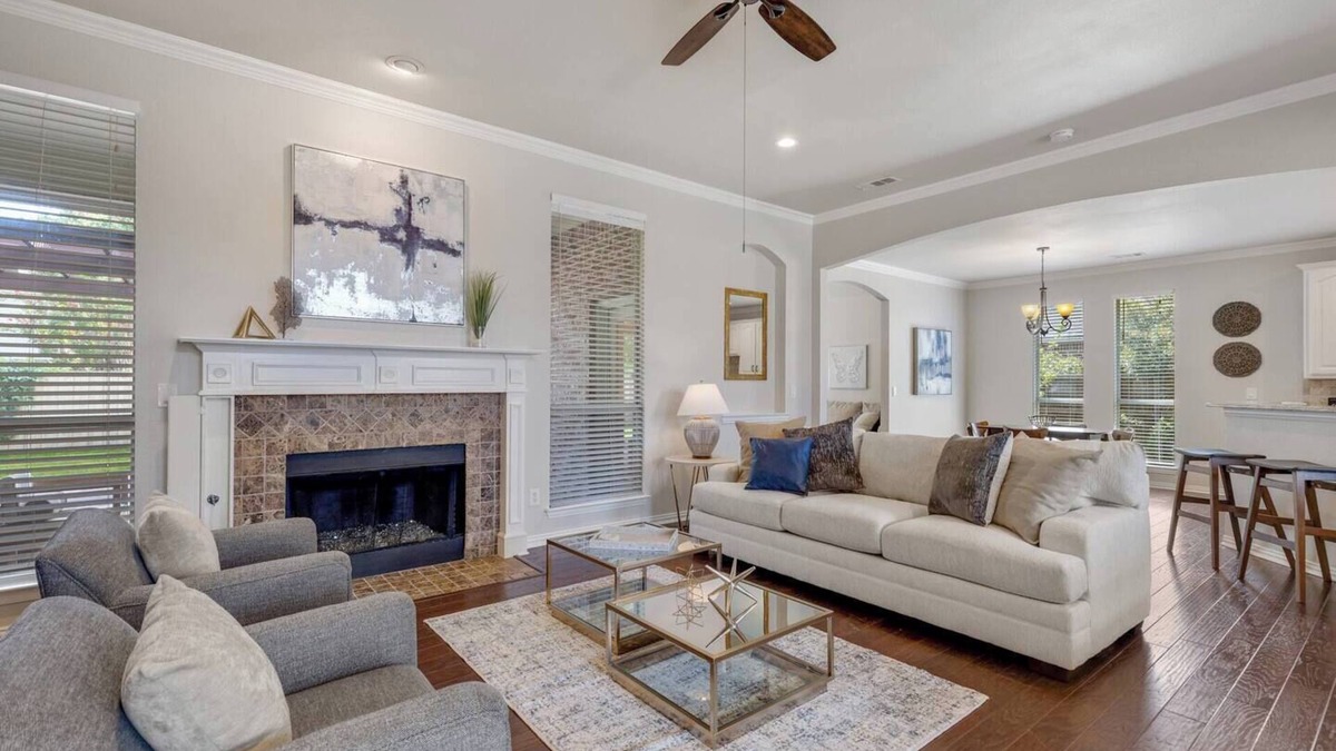 McKinney House | TCH - Spacious 4bd/2.5ba McKinney Home w/Workspace