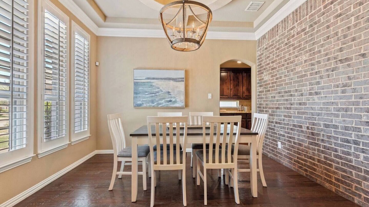 Allen House | TCH - Spacious 4bd/2ba home in Allen with Office