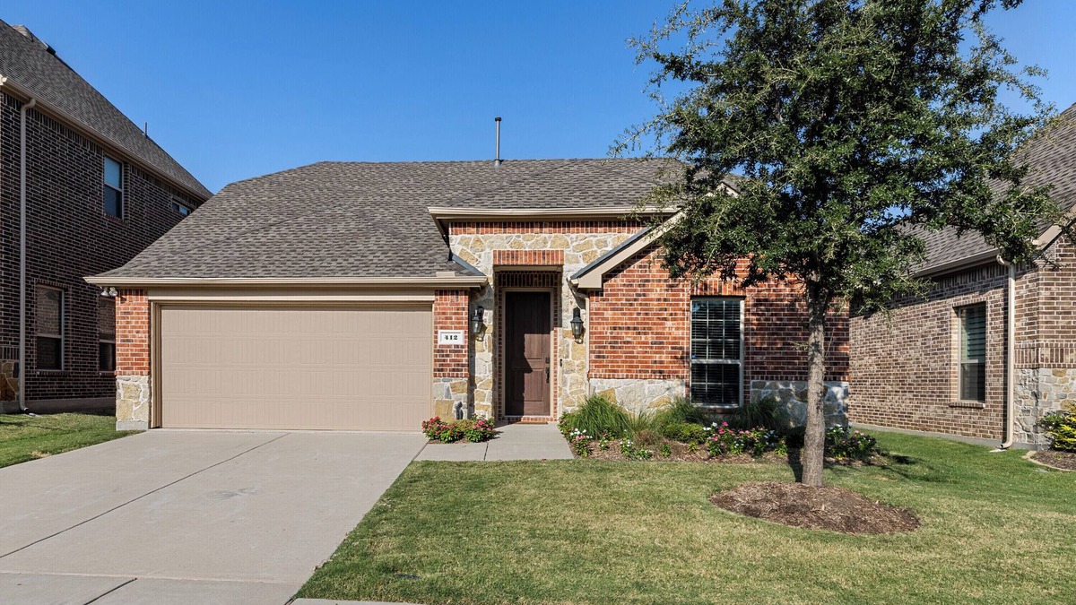Frisco House | TCH - Spacious 4bd/2ba in McKinney with Workspace