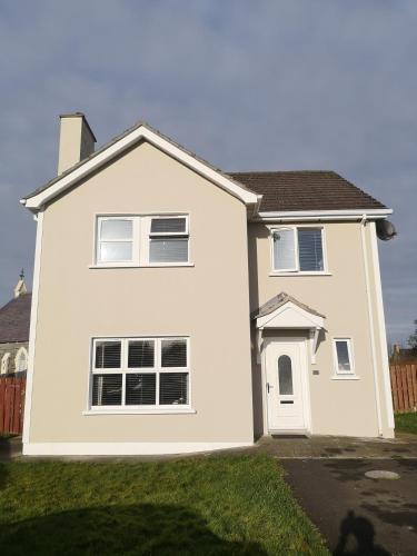 Newtown Cunningham House | Teach Abhaile Donegal