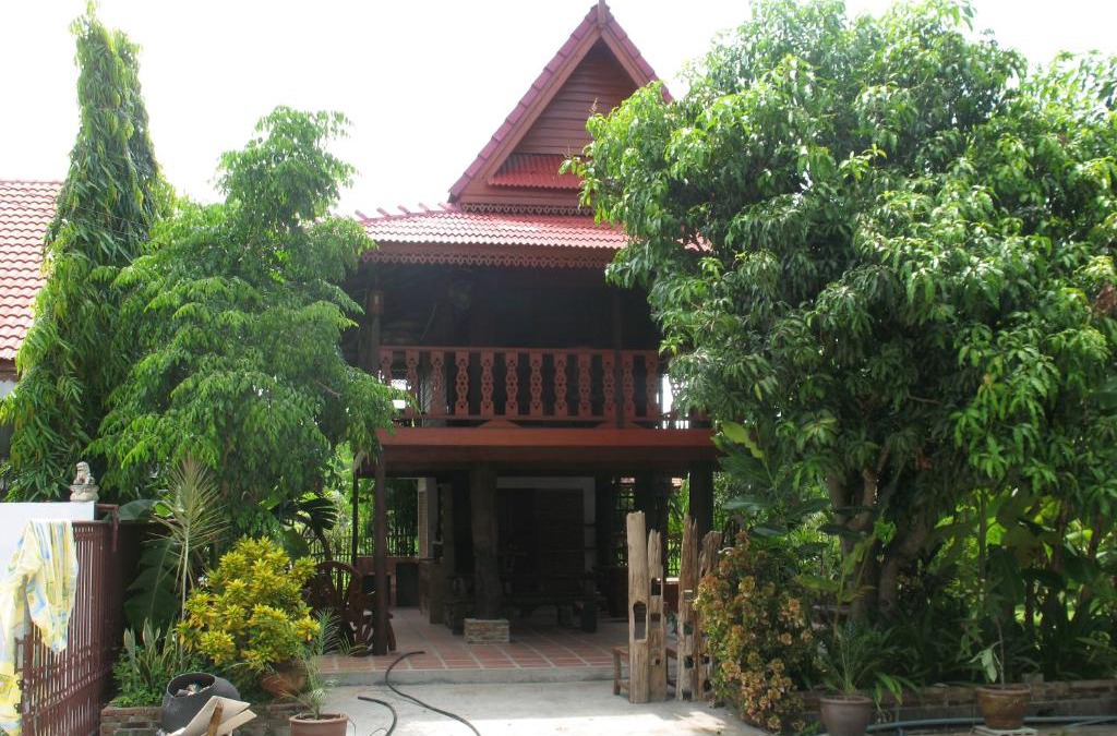Hang Dong House | Teak house Chiang Mai