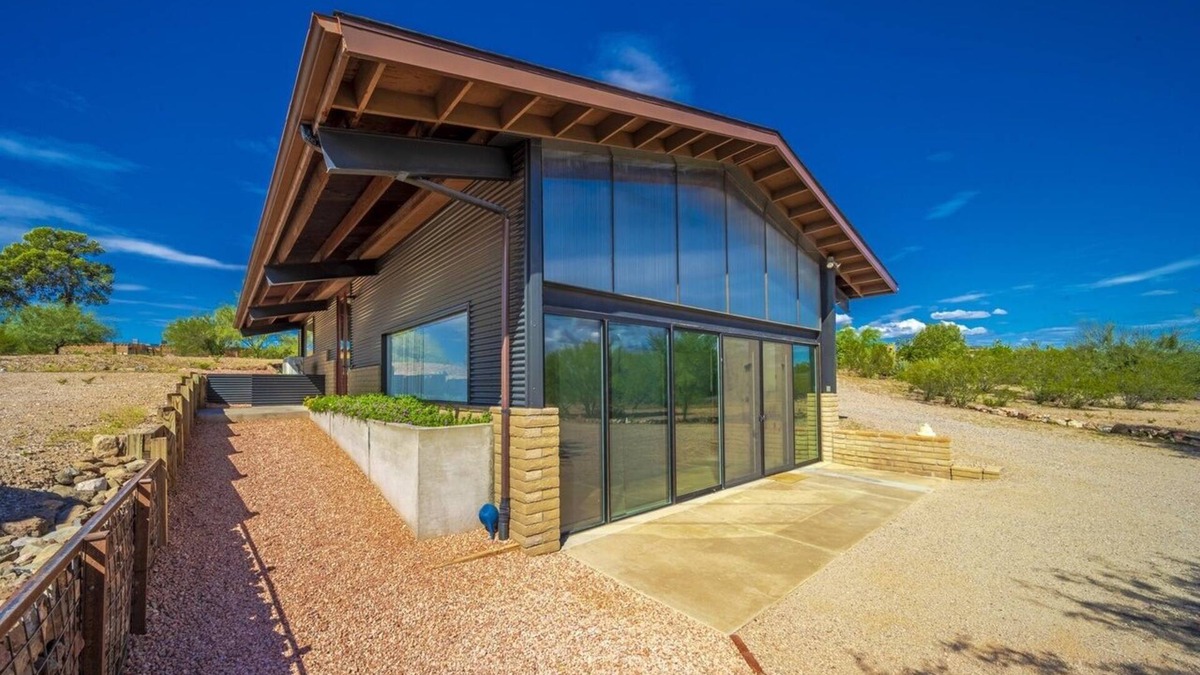 Wickenburg House | TEAM ROPERS GUEST HOUSE