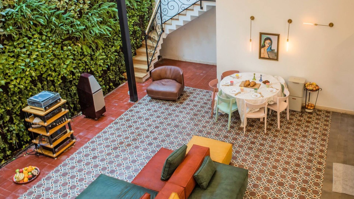 Tel Aviv City Center House | Tel Aviv Center Seaside Villa: A Pool & Rooftop, 1 min to Ha'Carmel & the Beach