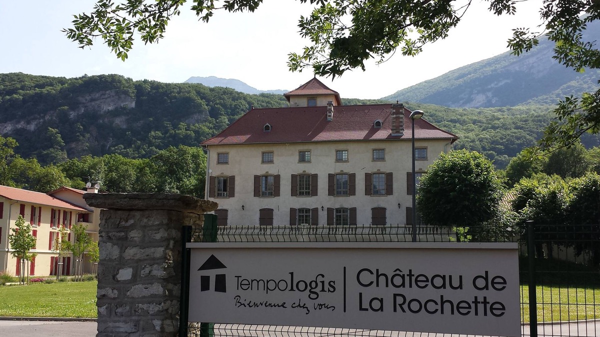 Fontaine Apartment | Tempologis - Chateau de la Rochette