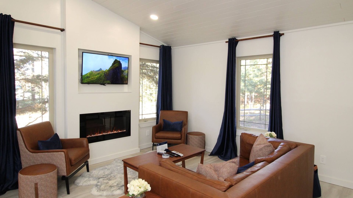 Angel Fire Cabin | Ten Cabins on One Property, Fire Pit, BBQ, King Bed, Free Sledding, A/C
