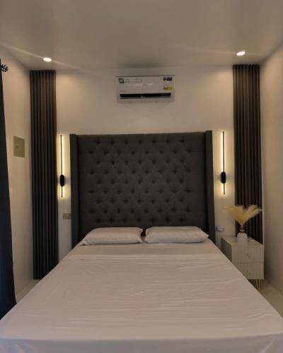 San Juan House | Tenemos Amigos Modern House