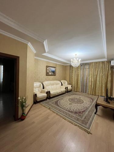 Almaty Apartment | Tengiz Towers Business Class 3 Room Flat