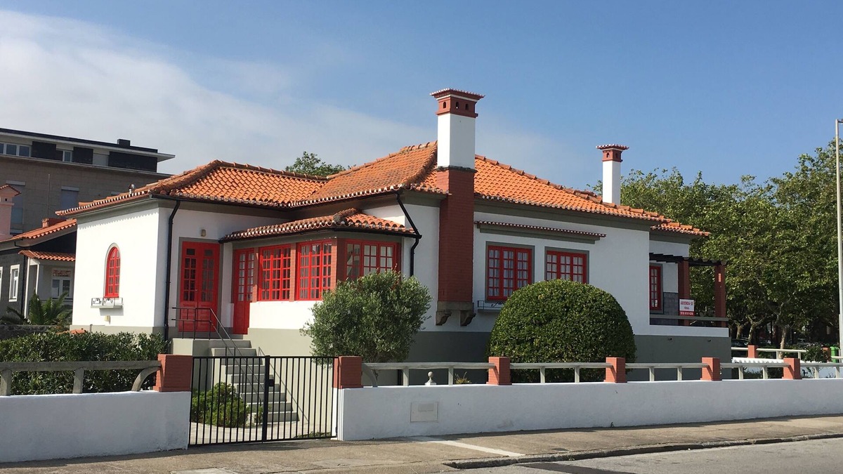 Vila do Conde House | Tennis Park beach house, Close to the beach and in the center of Vila do Conde.