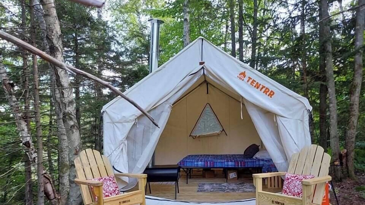 East Calais RV Rental | Tentrr Signature Site - Bluejay Boulevard