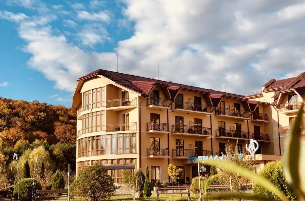 Nyzhnje Solotvyno Resort | Termal Star Complex