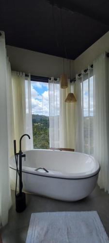 Espirito Santo Do Pinhal Hotel | Terra de Kurí