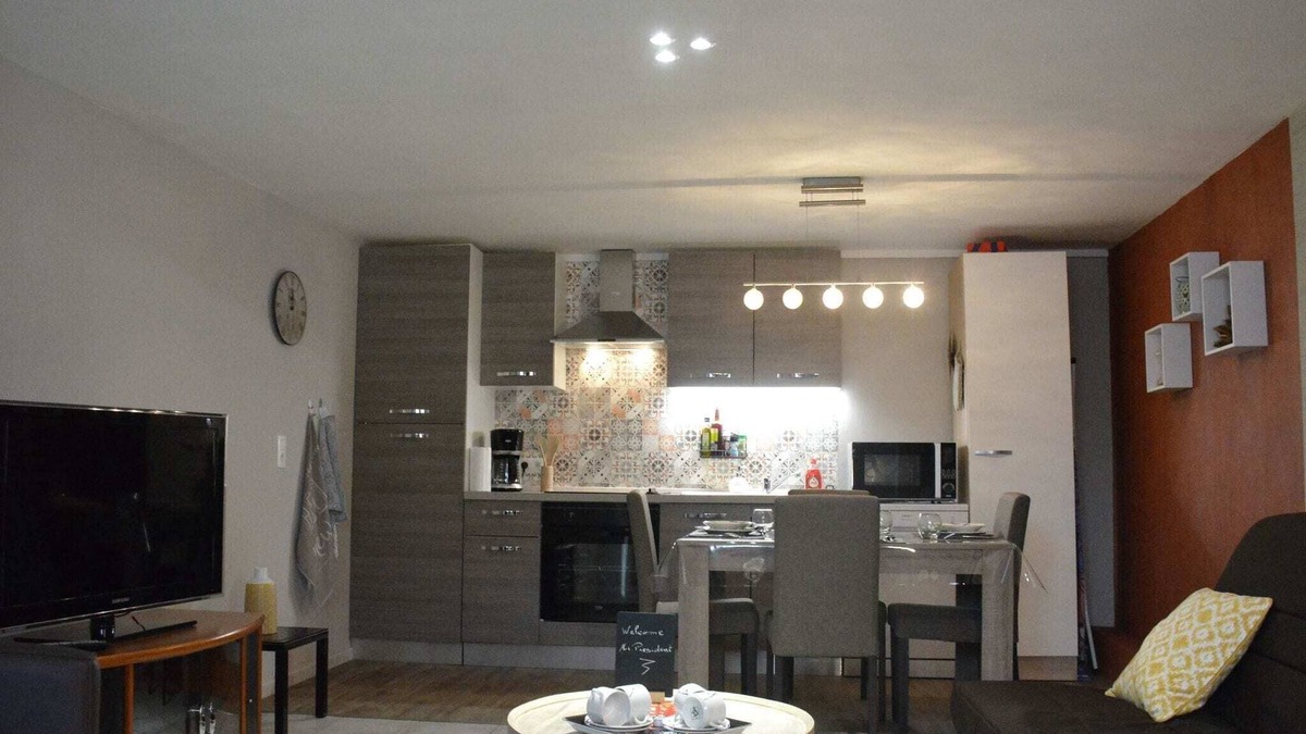 Trois-Ponts Apartment | Terrace Apartment, Trois-Ponts