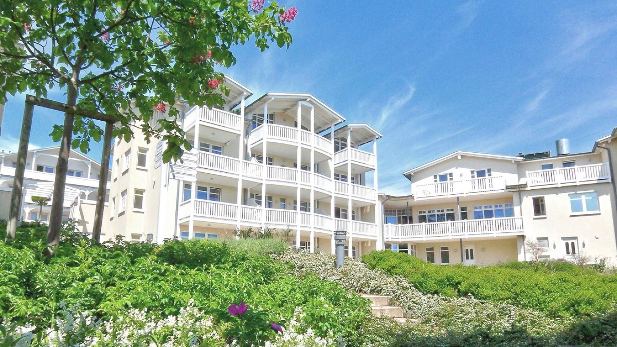 Gohren Apartment | Terrace, free use of the AHOI adventure pool and sauna - Sea view apartment 30