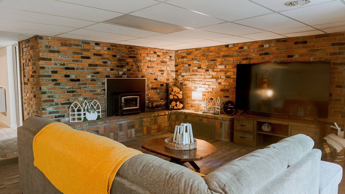 Clarion Apartment | Terrace Lodge 2BR apt w/Private Indoor Pool and Forest Views