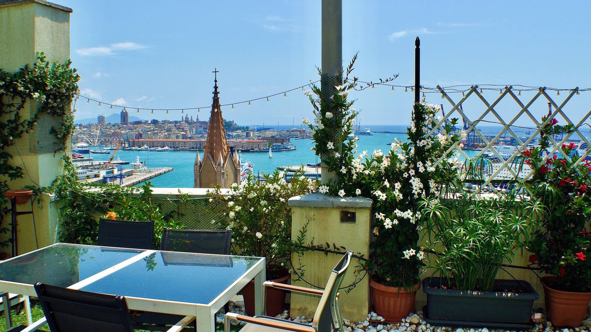 San Teodoro Apartment | Terrace over Genoa - Panoramic Penthouse near Aquarium and City Center
