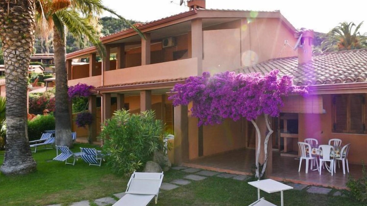 Costa Rei House | Terraced House in Costa Rei by the Sea