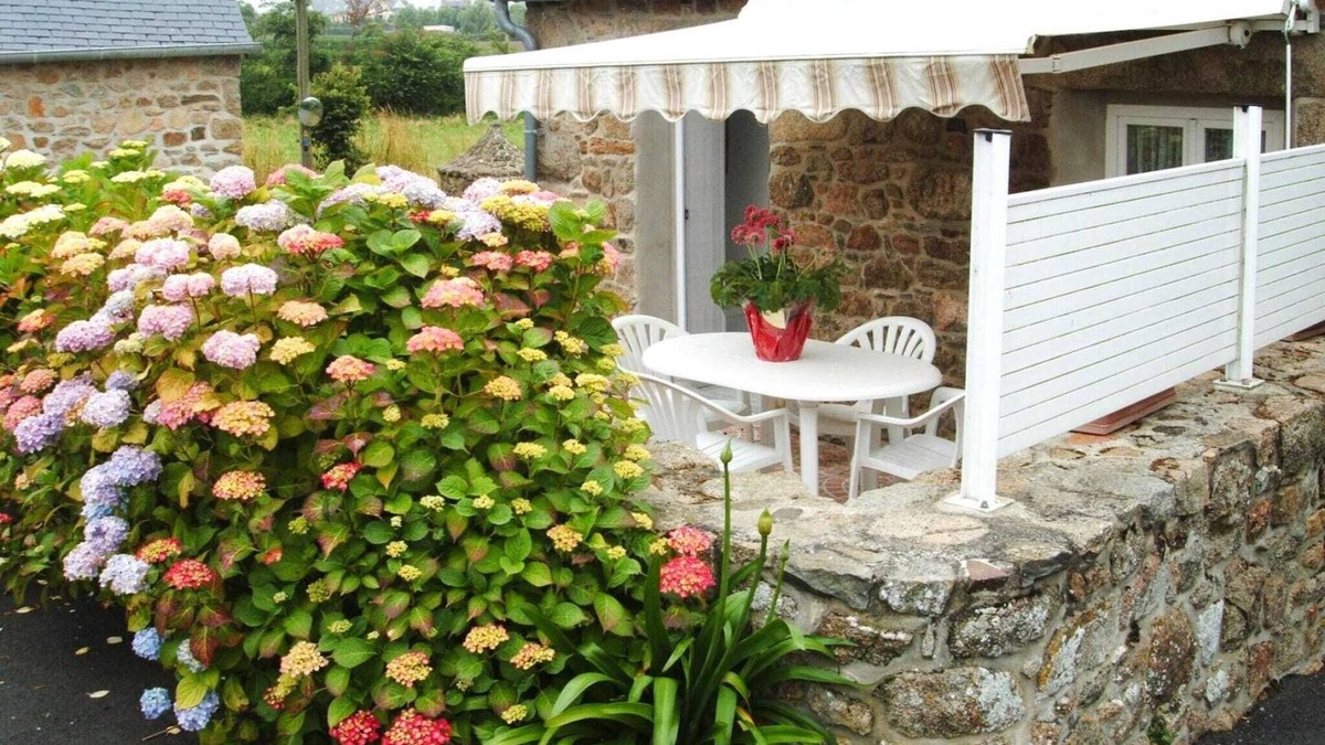 Lanmodez House | Terraced House in Lanmodez near Sandy Beaches