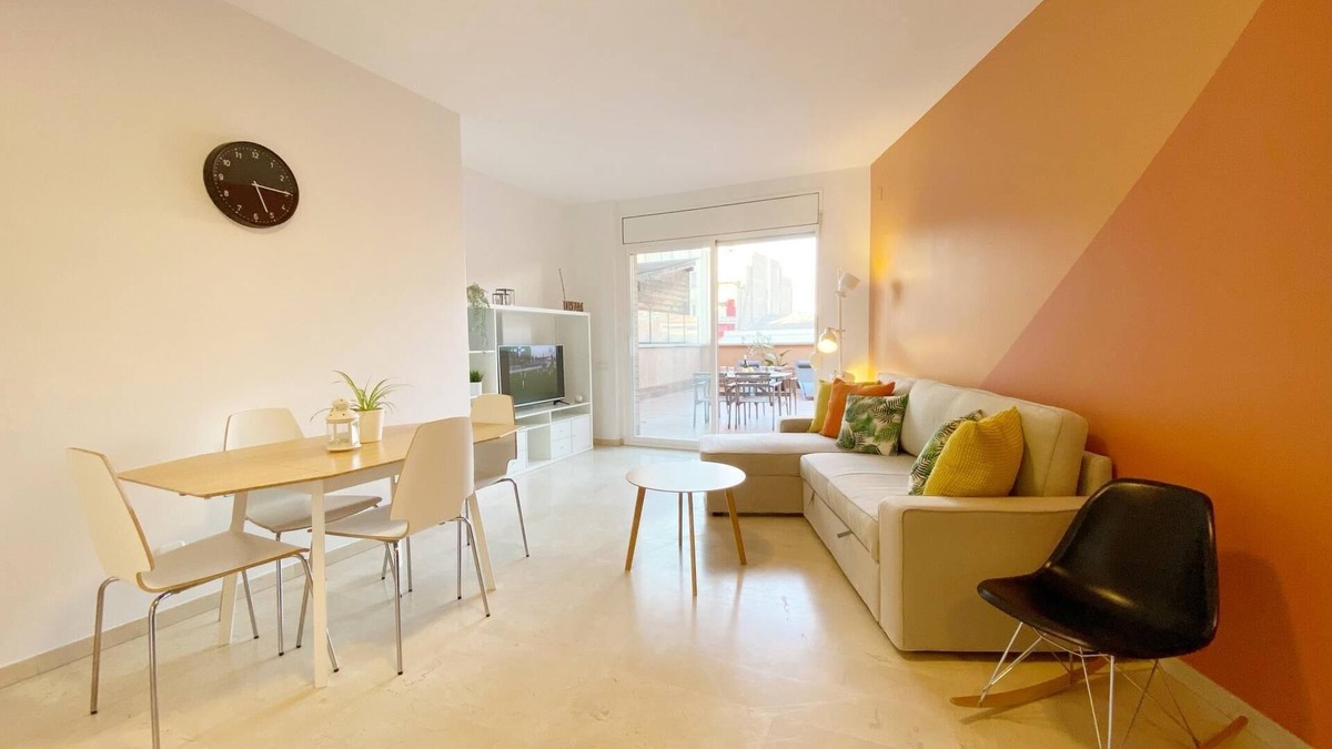 El Poble-sec Apartment | Terracotta Terrace in Poble Sec Barcelona