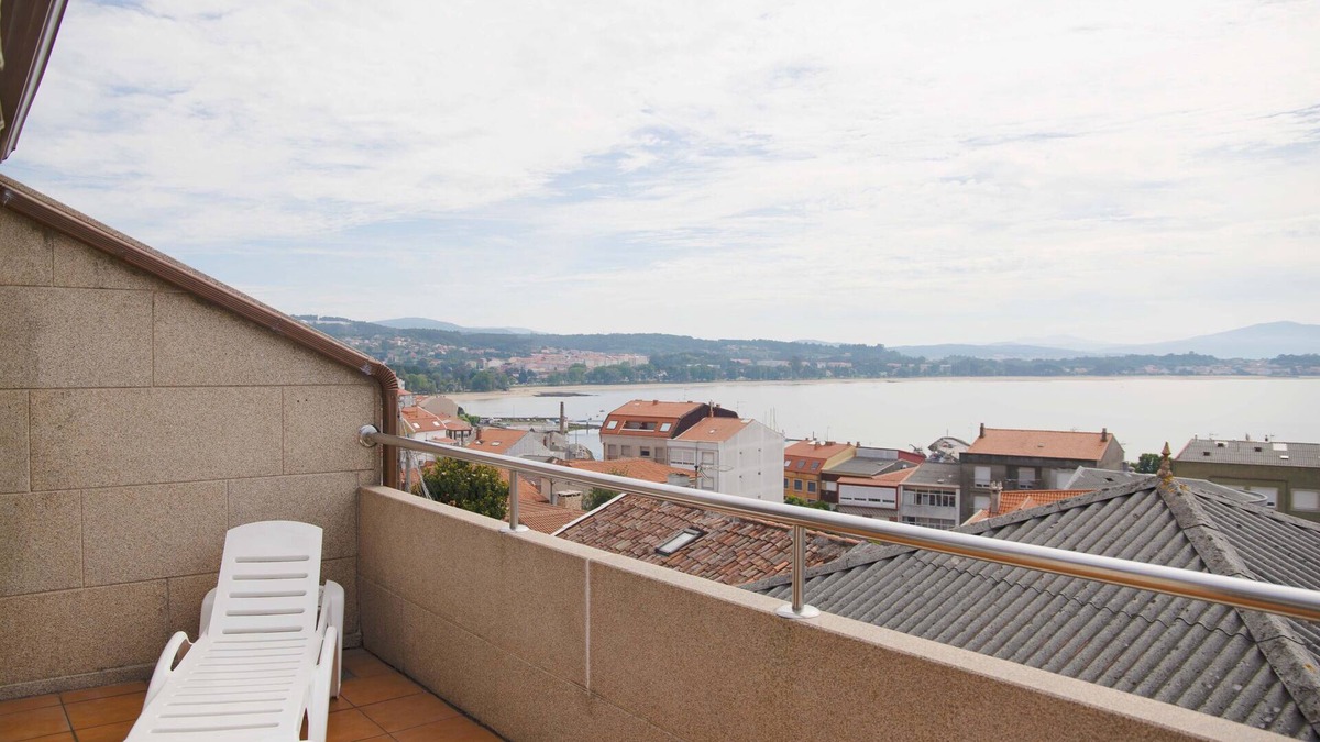 Boiro Apartment | TERRAMAR APARTMENTS Overlooking the sea and close to the beach in the Arousa Estuary