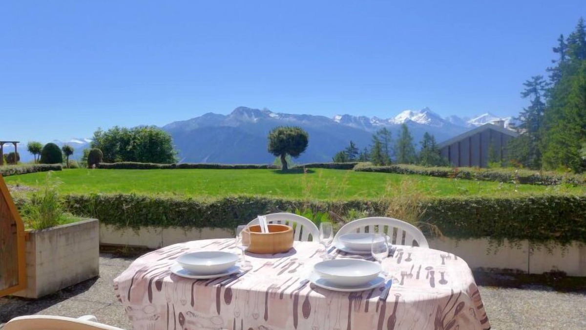 Randogne Apartment | Terrasse Des Alpes 615 by Interhome