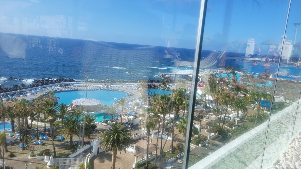 Puerto de la Cruz Apartment | Terraza Vista mar Céntrico 50 m de Lagos Martianez y Playa San Telmo.wifi Free